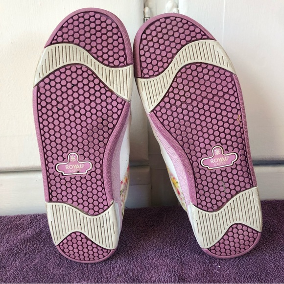 Royal Elastics no-laces white leather sneaker with floral detailing, size 8 - Picture 3 of 6